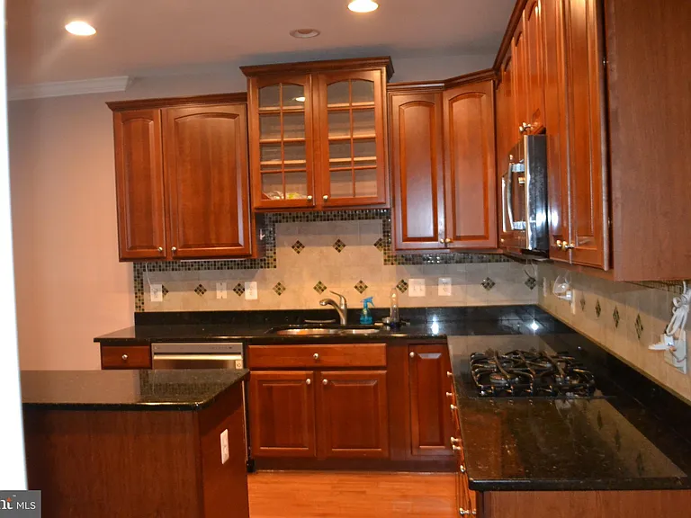 8560 Barrow Furnace Ln — Photo 11