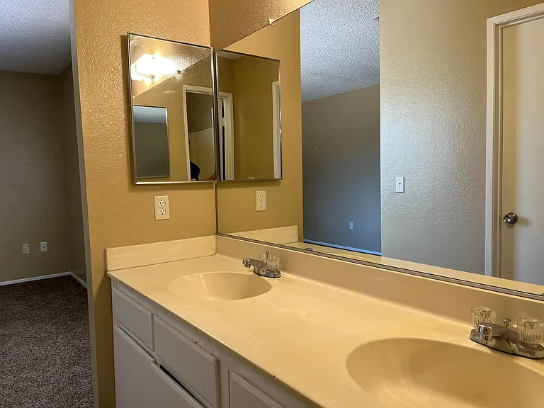 10443 Cimmeron Trial Dr — Photo 19