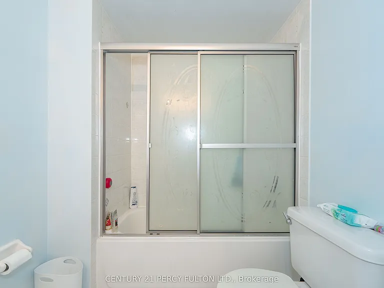 71 Armitage Cres — Photo 26