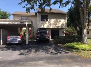 426 Deer Creek Wildwood Ln, Deerfield Beach, FL 33442
