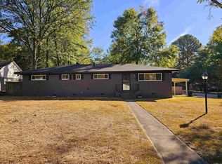 315 Cherokee Cir, Little Rock, AR 72205