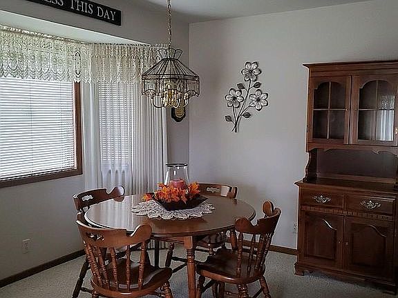 5th image of 95 Old Mill Dr Unit 2