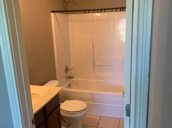 2002 Ty Ln #1, Richmond, KY 40475