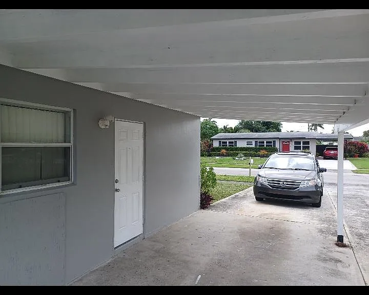 360 W 16th Way — Photo 12