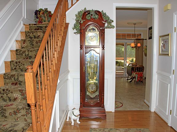 4th image of 6900 Jockey Club Ln