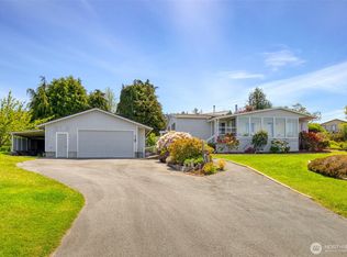 261 Dennis Boulevard, Port Townsend, WA 98368