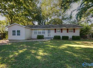403 Arthur St NW, Huntsville, AL 35805