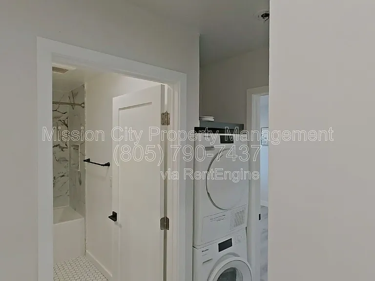 250 Ash Ave #C — Photo 8