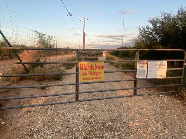 135 FM 468 FM 468 LOT I&GN, Big Wells, TX 78830