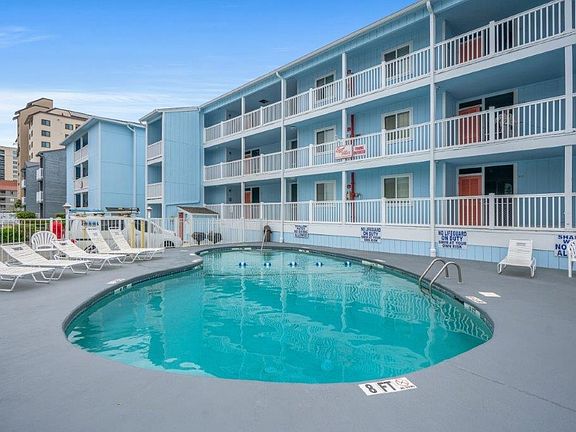 4th image of 805 S Ocean Blvd. #E-2
