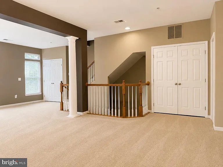 2328 Forest Ridge Ter #6 — Photo 8