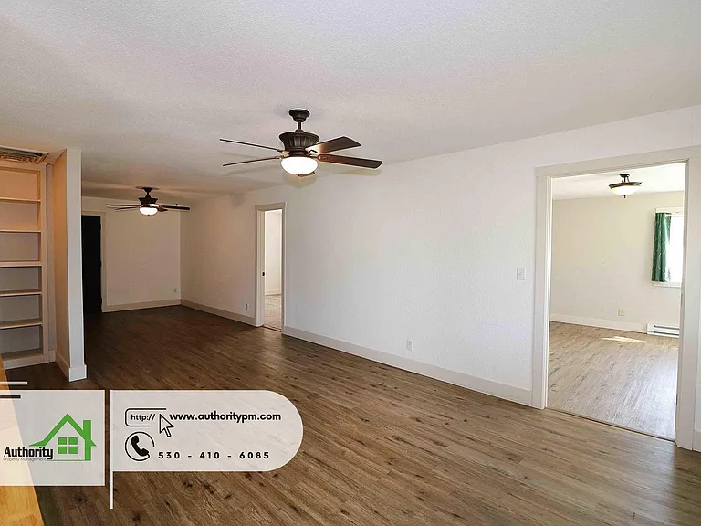 3457 Charles St — Photo 5