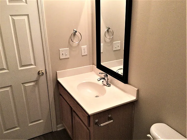 7636 Hidden Creek Dr — Photo 11