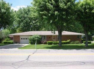 4124 N River Rd, Columbus, IN 47203