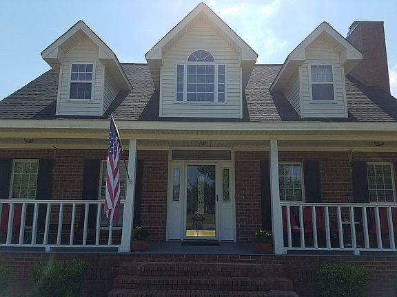 4th image of 106 Pine Ln