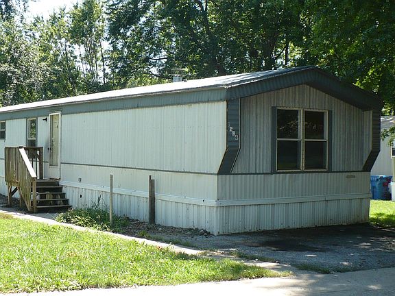 2nd image of 17311 E Us Highway 40 Trlr H16