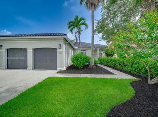 1212 Camellia Ln, Weston, FL 33326