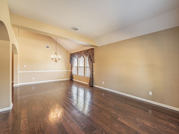 4th image of 3504 Oliver Dr