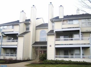 302 Trinity Ct #2-1002, Princeton, NJ 08540