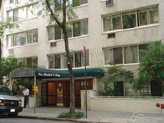 5th image of 238 E 55th St #2F