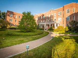 2 Overlook Rd APT 3D3, White Plains, NY 10605