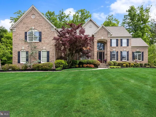 402 Timber Ln, Mullica Hill, NJ 08062