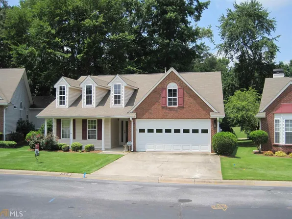 1024 Pinehurst Dr, Peachtree City, GA 30269
