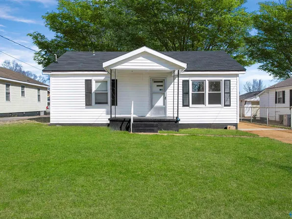 3612 8th Ave SW, Huntsville, AL 35805