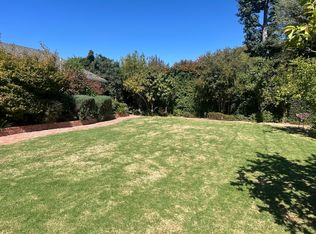 9355 Louise Ave, Northridge, CA 91325