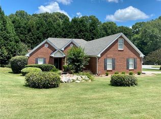 75 Wentworth Dr, Oxford, GA 30054