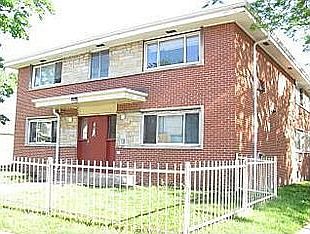 1st image of 2504 W Wells St APT 106