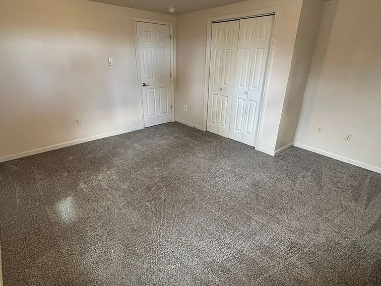 1481 Northern Ave — Photo 7