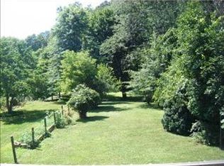 45 Plum St, Ambridge, PA 15003