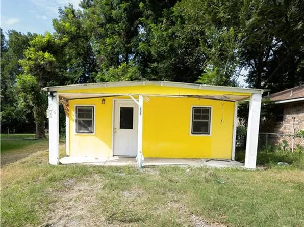 236 Brouillette Ave, Marksville, LA 71351