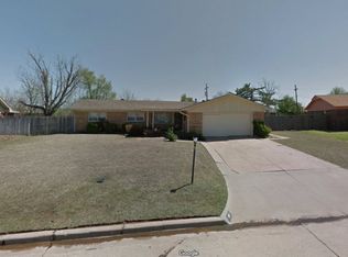 30 SW 50th St, Lawton, OK 73505