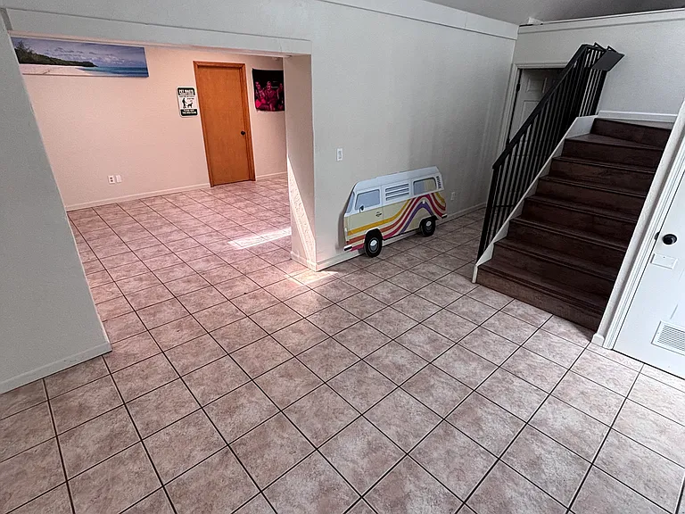 3448 S Litzler Dr — Photo 13