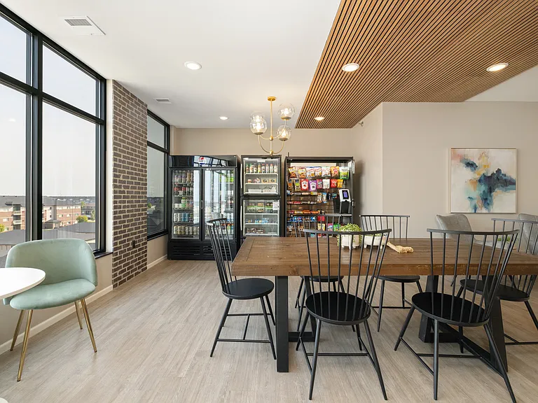 The Haven on Veterans — Photo 22