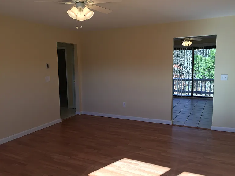 44 Stafford Street and 65 Worcester Road — Photo 11