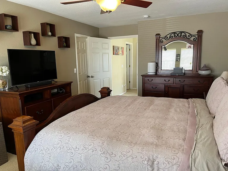 4330 Lyndenwood Point — Photo 7