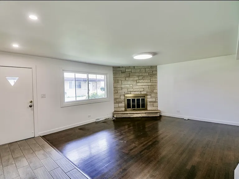 520 Glendale Rd — Photo 4