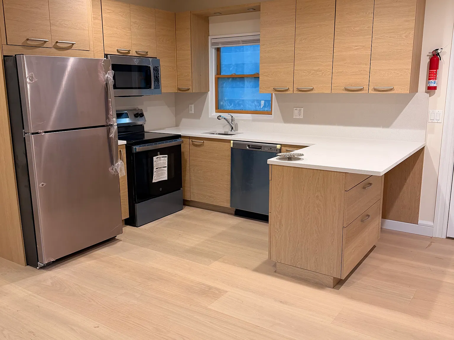 1 bed, $2,850 — Photo 2