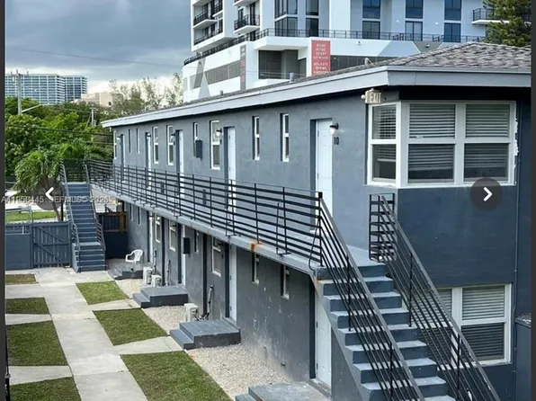 1191 NW 8th Street Rd #7, Miami, FL 33136