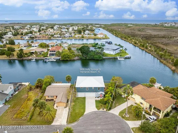 3409 Holly Springs Dr, Hernando Beach, FL 34607