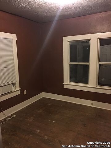1st image of 803 Piedmont Ave