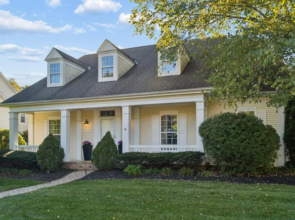 7229 Tumblebrook Dr, New Albany, OH 43054