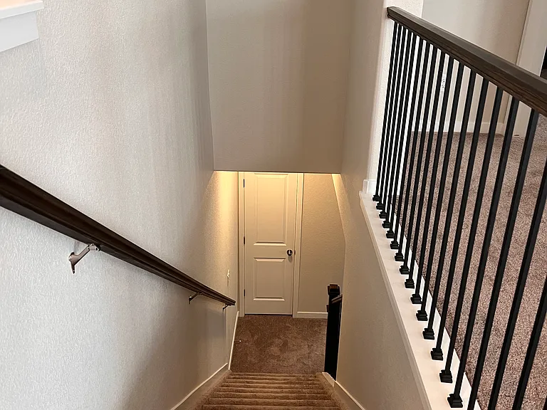 3891 Ivy Hill Dr — Photo 11