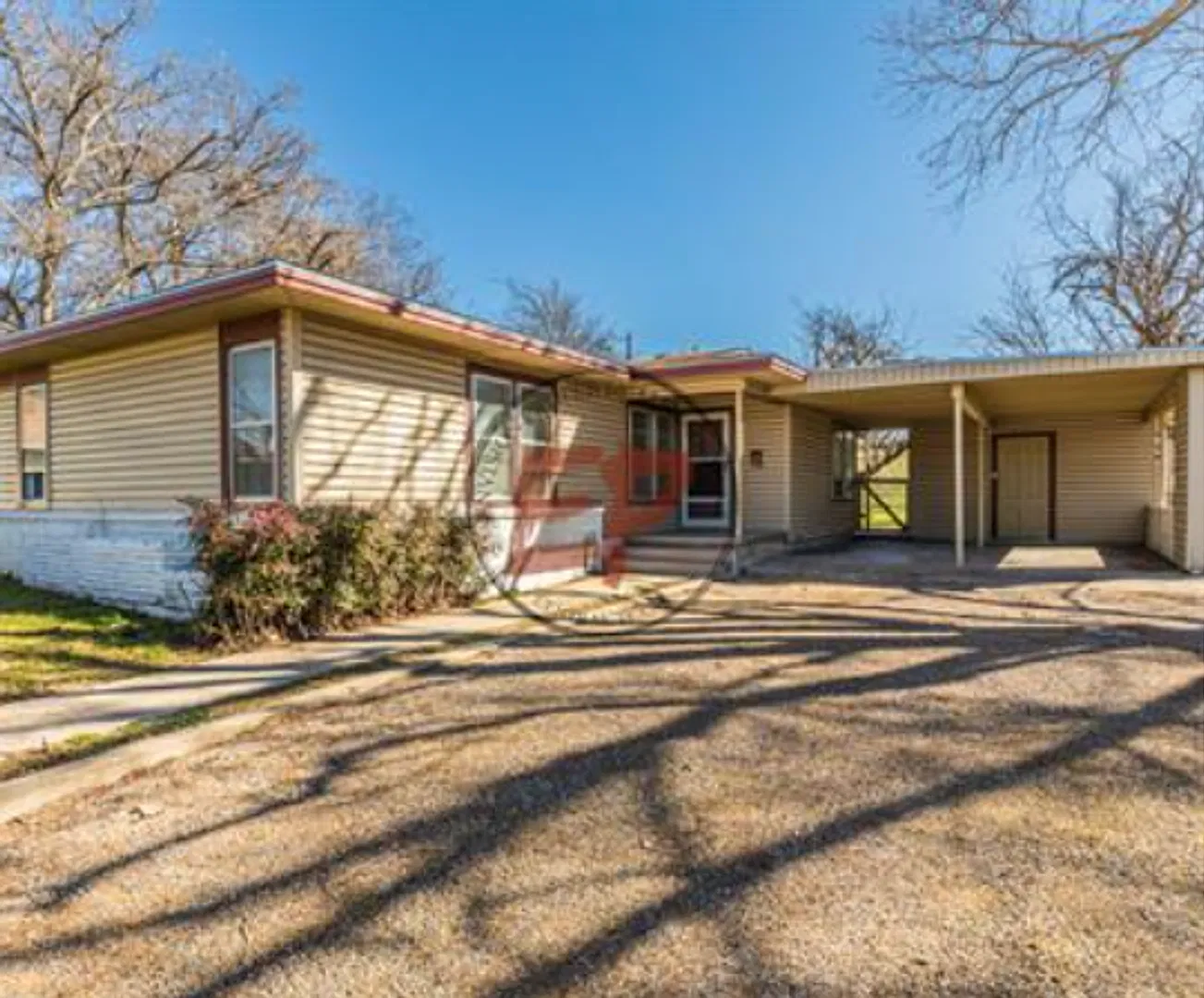 3 Bed 2 Bath For Lease! — Photo 1