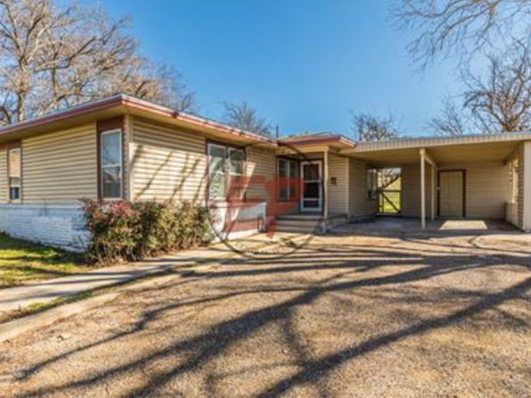 817 Lawrence Dr