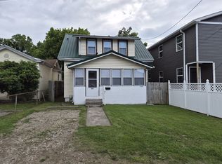 308 68th St SE, Charleston, WV 25304