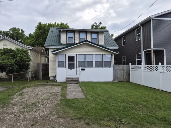 308 68th St SE, Charleston, WV 25304